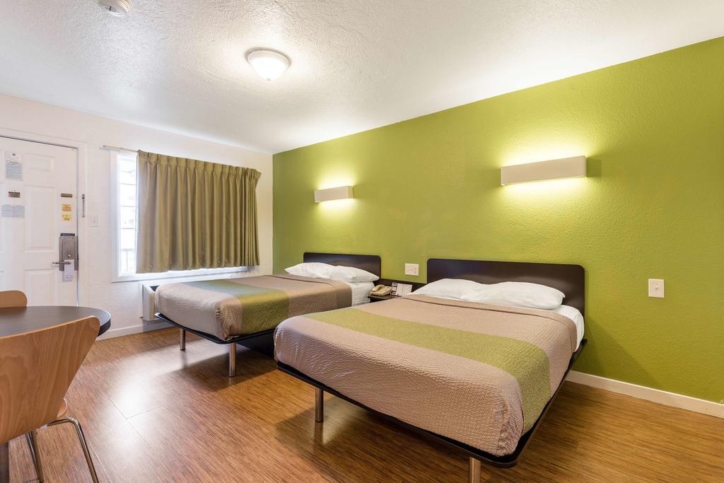 Motel 6 Сан Рафаел Екстериор снимка